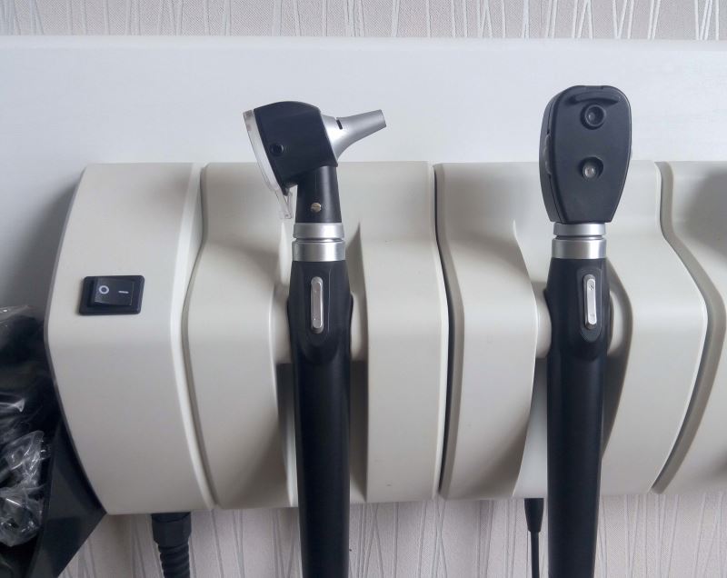 Kit de diagnóstico otorrinolar - Otoscope Ophthalmoscope Set avaliação e preço